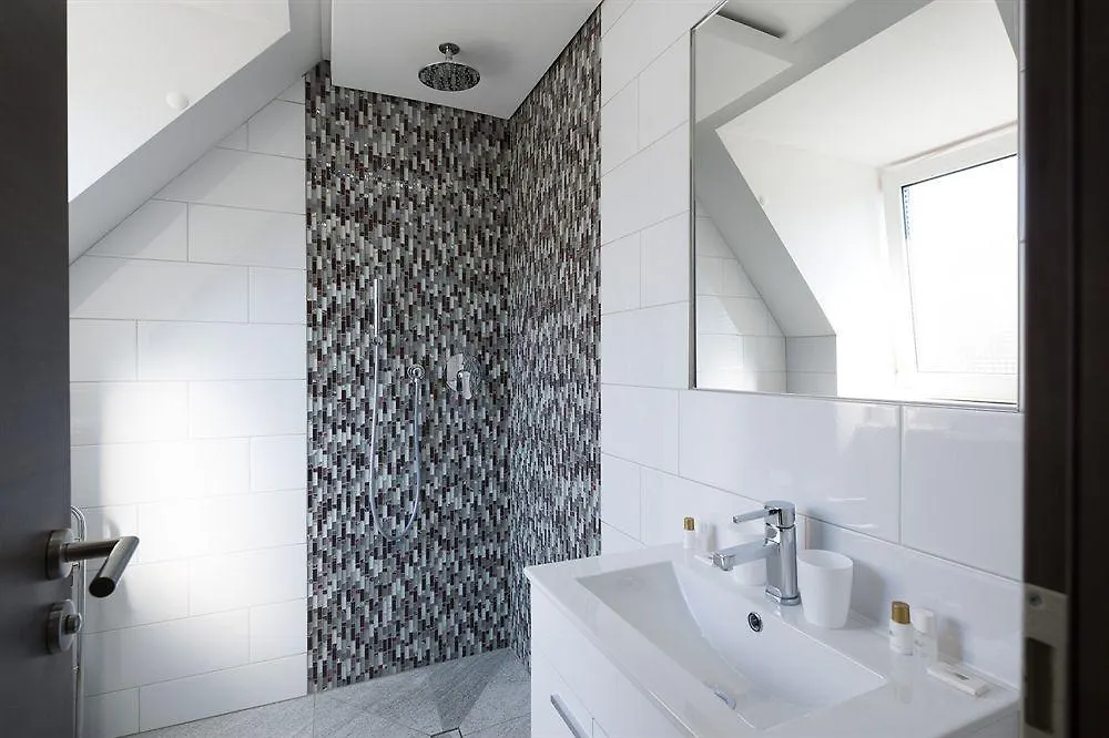 Buergerhofhotel Κολωνία Ξενοδοχείο